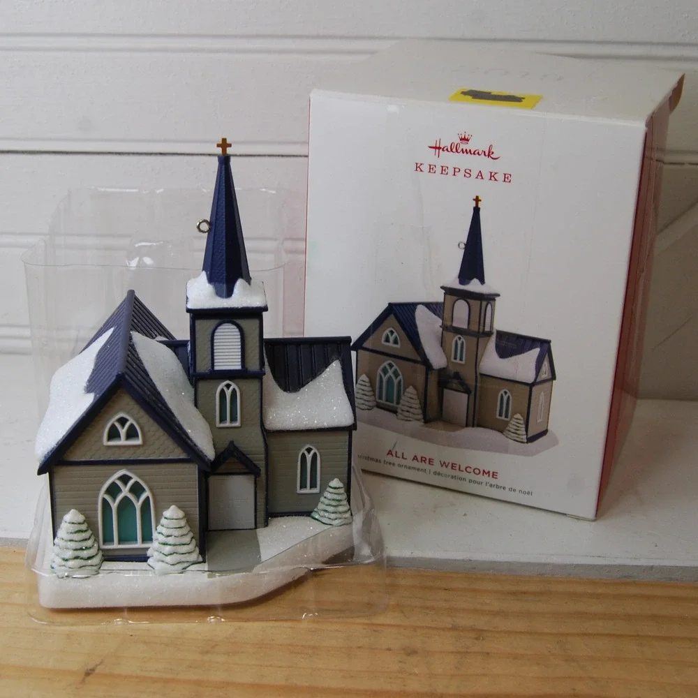 2019 Hallmark Keepsake‎ All Are Welcome Ornament Special Lighting Effect